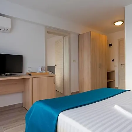 Turquoise Boutique Mamaia Nord Constanta
